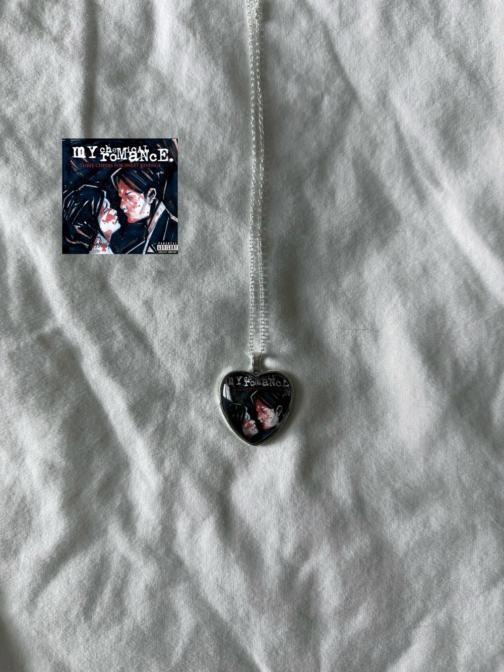 my chemical romance three cheers for sweet revenge necklace